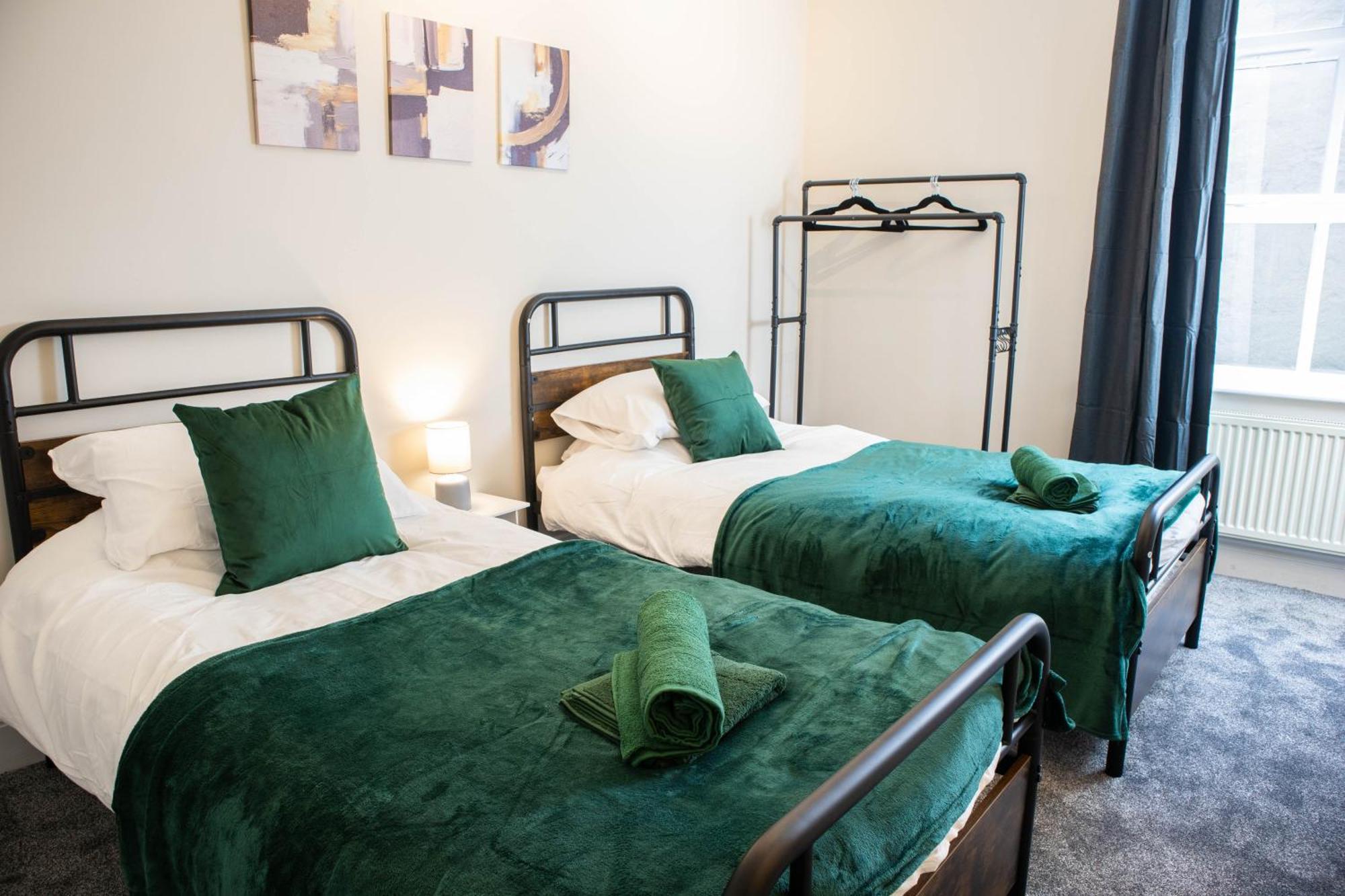 York Place Mews - Central 2 Bed 2 Bath Free Parking Harrogate Exterior photo